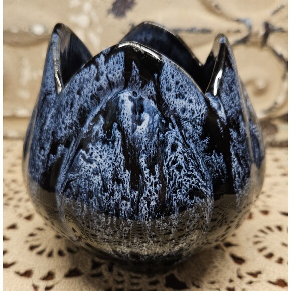 Stunning Signed Anna Van Briggle Pottery Vase Planter Black Tulip w/ Blue Accent - Picture 3 of 9
